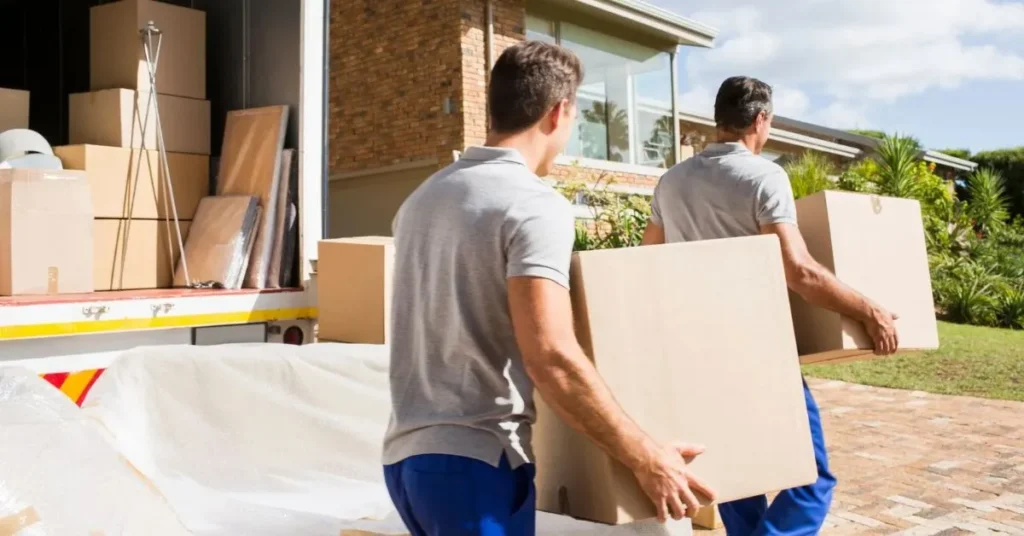 How to Hire a Mobile Home Mover